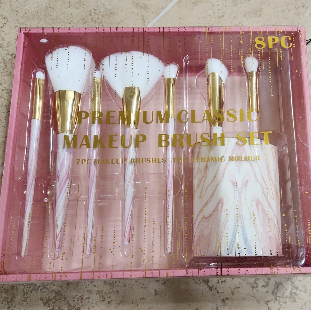 Premium classic makeup brush set
